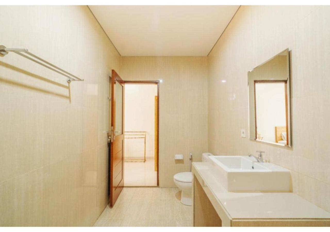 Komala Homestay Canggu Екстериор снимка