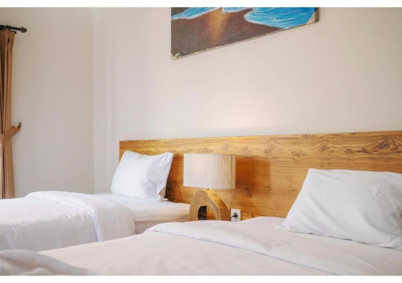 Komala Homestay Canggu Екстериор снимка