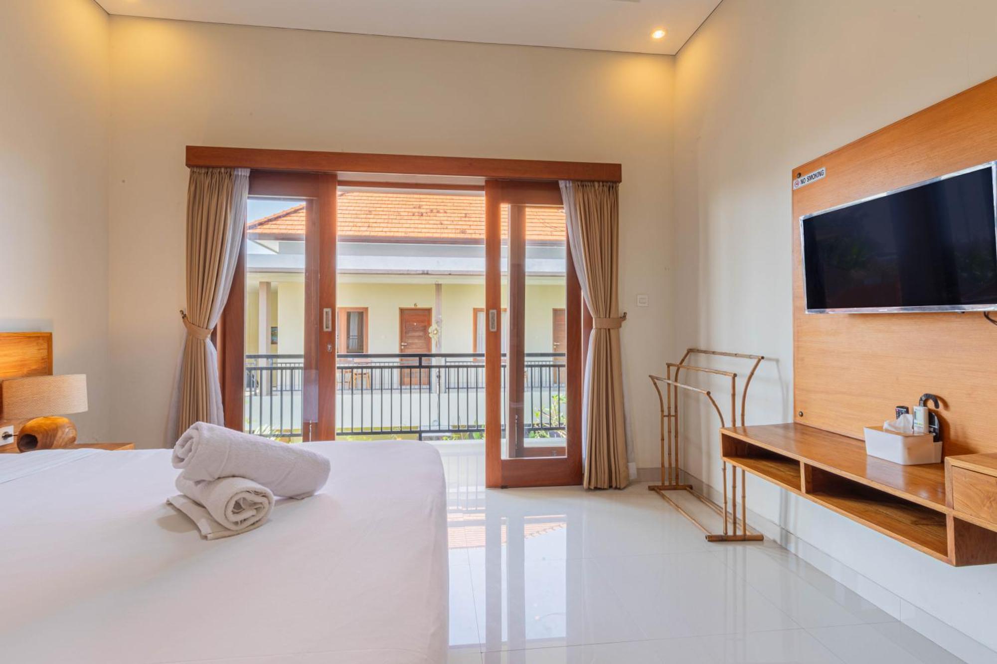 Komala Homestay Canggu Екстериор снимка